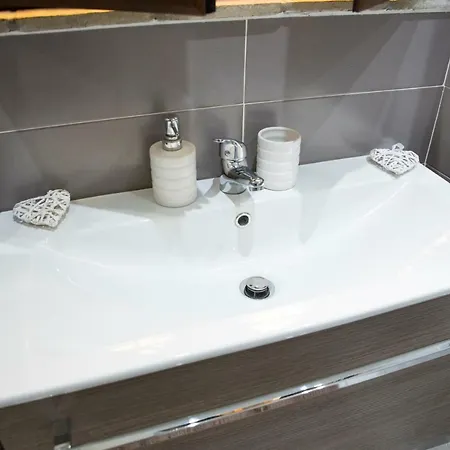 Apartman Casa Sara *